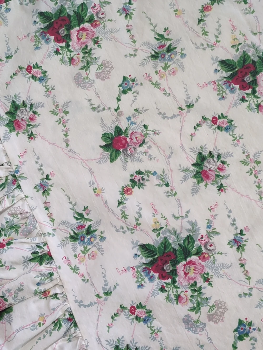 Ralph Lauren Standard Pillowcases Set of 2 Floral Ruffled Cottagecore 100% Cotto